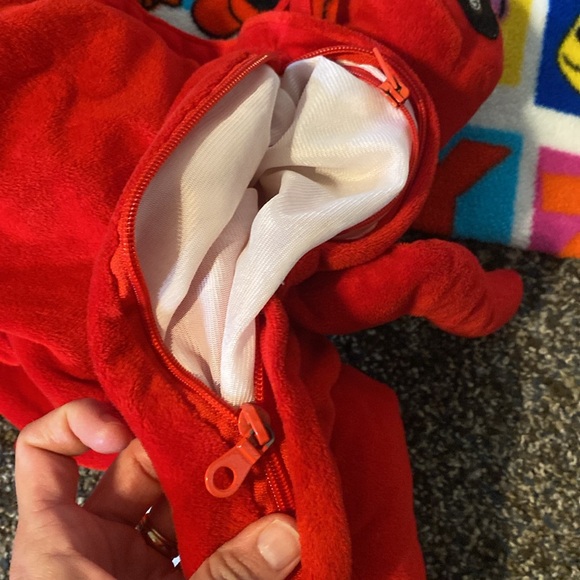 Clifford The Big Red Dog Zoobies Zippered Plush With Blanket and T Bone Plush 😍 - Picture 4 of 7